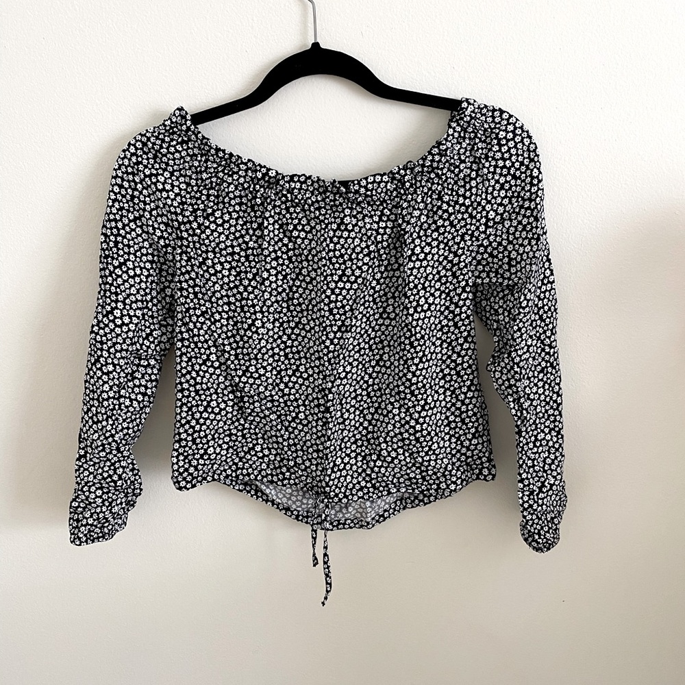 NWT Floral off the shoulder top